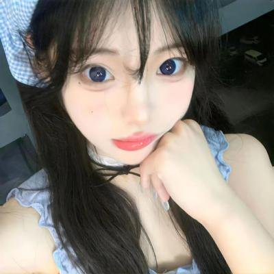 为黛茜小姐开车